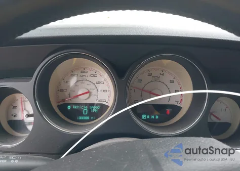 2013 Dodge Challenger R/T Classic z USA, uszkodzony, nr VIN 2C3CDYBT7DH733689